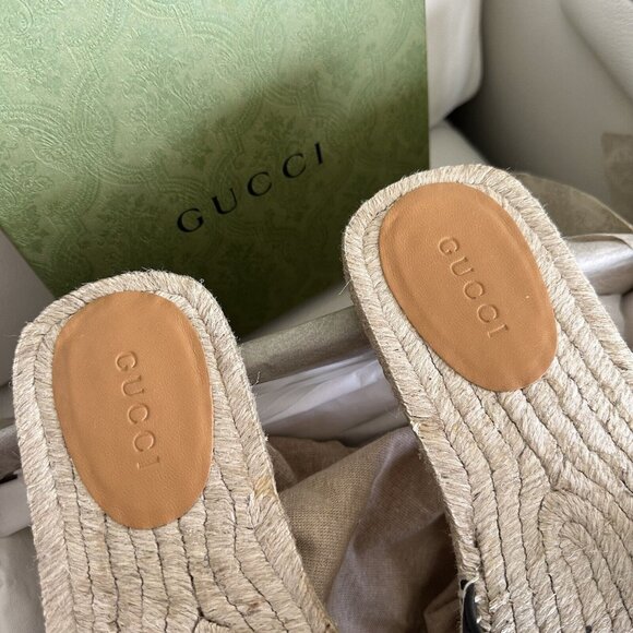 NEW Gucci Interlocking G Cut Out Leather Slides Espadrilles sz 10 Men’s Sandals - Picture 9 of 12
